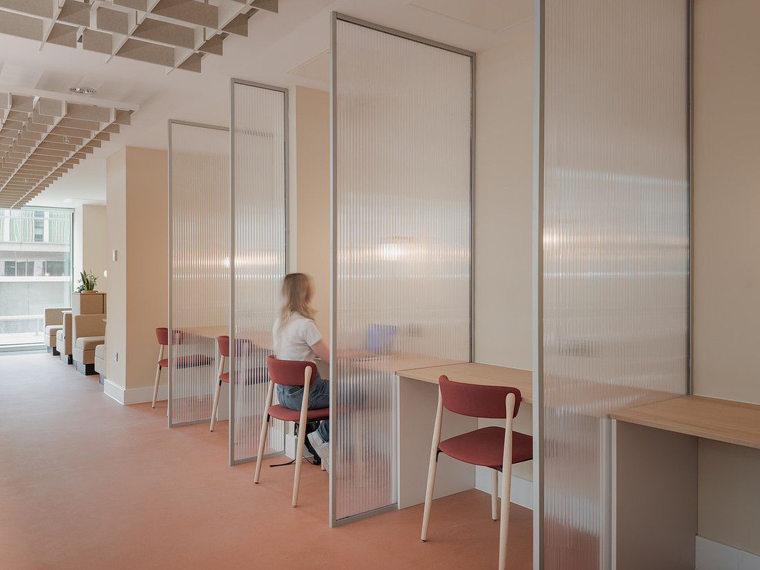 Photograph showcasing the 292 St Vincent Street project by Hawkins\Brown Architects in Glasgow, Scotland by Richard Fraser Photography. 