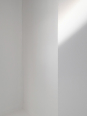Wall detail and light cut